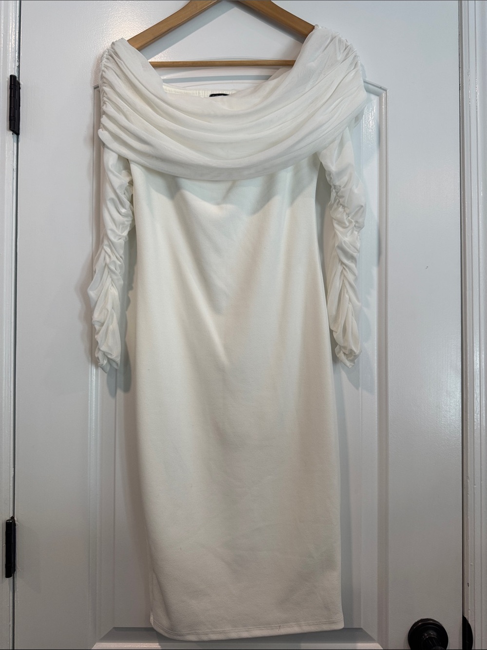 Fashion Nova Elegant White Off-Shoulder Sheath Dress Size Medium